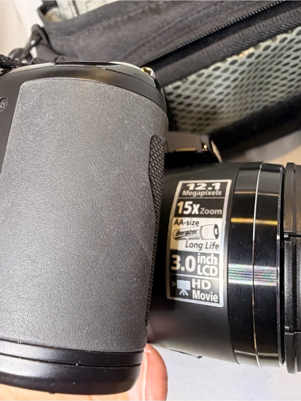 Nikon COOLPIX L110 12.1MP Bridge Camera with 15x Optical Zoom